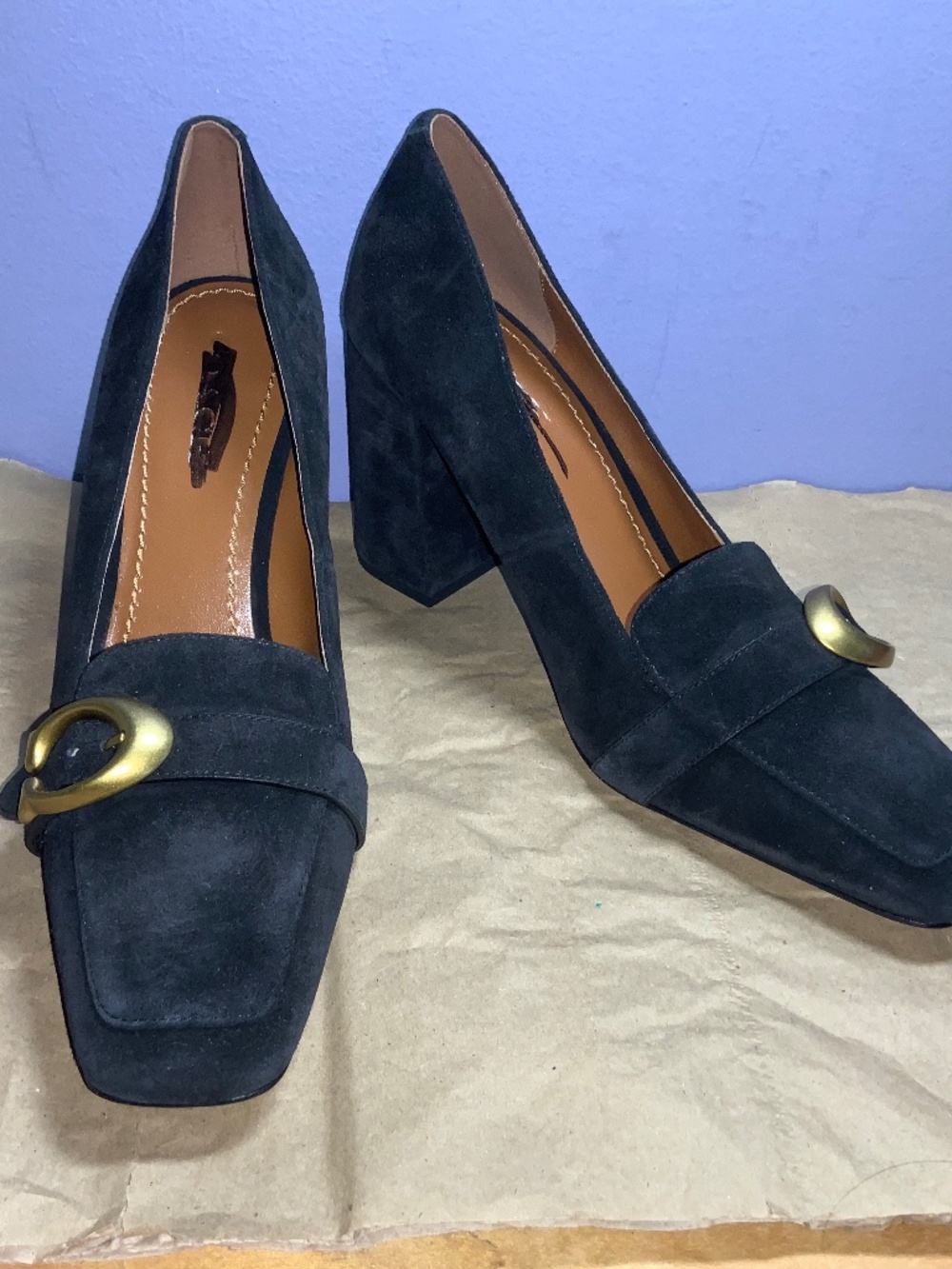 Coach Jade style Black Suede Pumps Sz 10